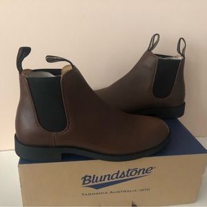 Blundstone Leather Brown Boot 1902 - size AU 6.5, women’s 9.5